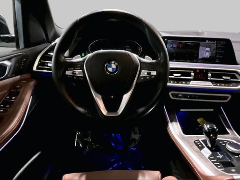 Used 2022 BMW X5 xDrive40i w/ Luxury Seating Package AWD/4WD image 6