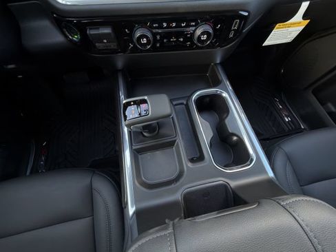 New 2026 Chevrolet Silverado 1500 LT Trail Boss w/ LT Trail Boss Premium Package AWD/4WD image 18