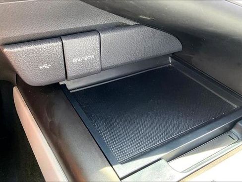 Certified 2022 Toyota Camry LE FWD image 31