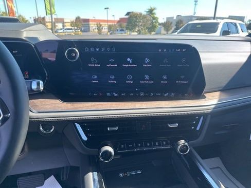 New 2026 Chevrolet Suburban High Country w/ Sun And Tow Package image 22