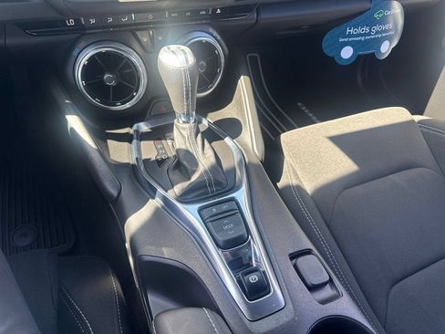 Used 2020 Chevrolet Camaro SS RWD image 14
