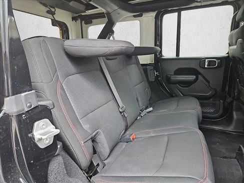 Used 2021 Jeep Wrangler Unlimited Rubicon image 20