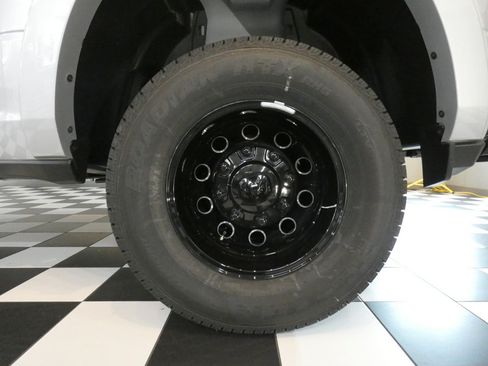 New 2026 RAM 3500 Limited AWD/4WD image 8