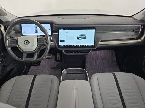 Used 2023 Rivian R1S Adventure AWD/4WD image 27