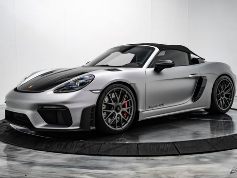 Used 2024 Porsche 718 Boxster Spyder RS image 3