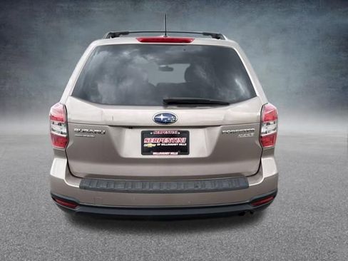 Used 2015 Subaru Forester 2.5i Premium w/ All-Weather Package AWD/4WD image 9