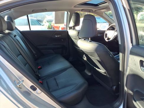 Used 2015 Honda Accord EX-L image 33