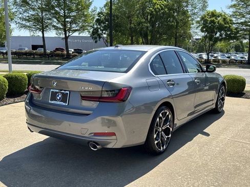 Certified 2025 BMW 330i xDrive Sedan w/ Premium Package AWD/4WD image 5