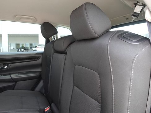 Used 2025 Honda CR-V LX image 10