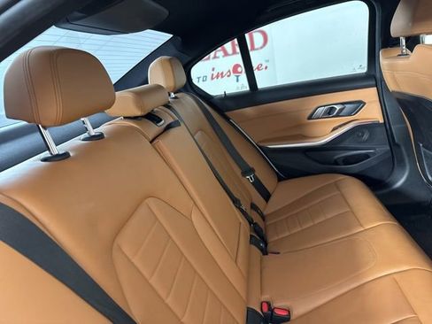 Used 2021 BMW 330i Sedan w/ Driving Assistance Package image 18