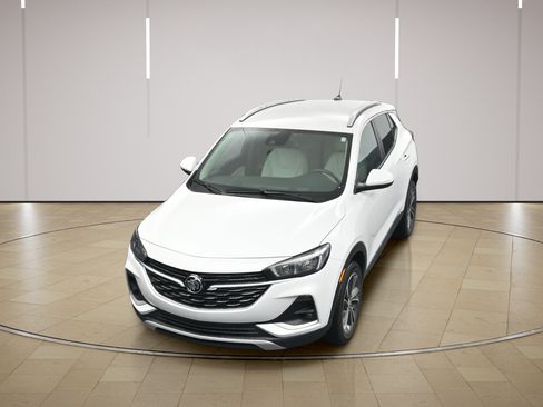 Used 2023 Buick Encore GX Select FWD image 29