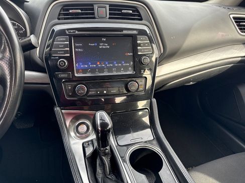Used 2018 Nissan Maxima 3.5 S image 14