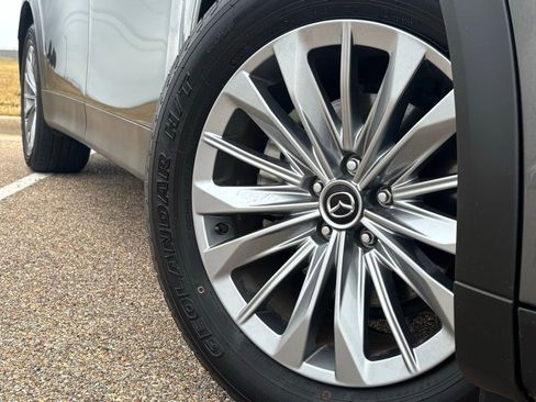 Used 2024 MAZDA CX-90 3.3 Turbo w/ Preferred Plus image 2