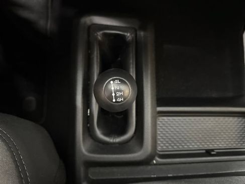 Used 2024 RAM 3500 SLT w/ Quick Order Package 2YG SLT AWD/4WD image 9