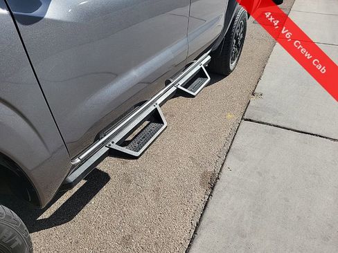 Used 2022 Nissan Frontier SV image 19