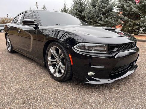 Used 2021 Dodge Charger R/T image 37