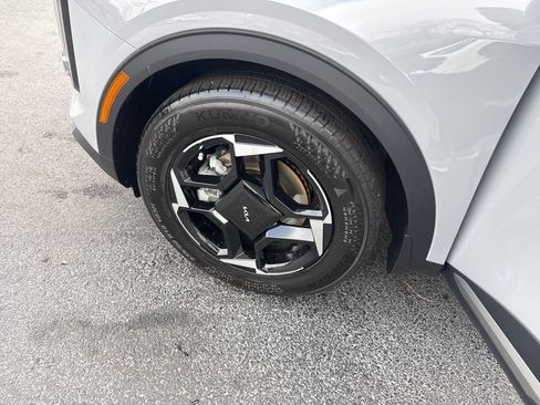 Used 2026 Kia Sportage EX image 27