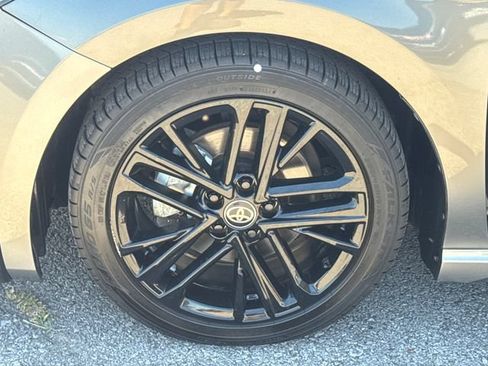 Used 2025 Toyota Camry SE FWD image 20