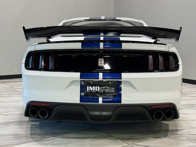 Used 2016 Ford Mustang Shelby GT350 w/ Technology Package RWD image 9