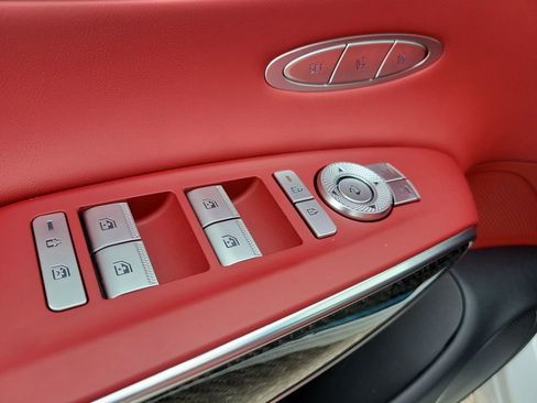 New 2026 Genesis GV70 3.5T Sport Prestige AWD/4WD image 15