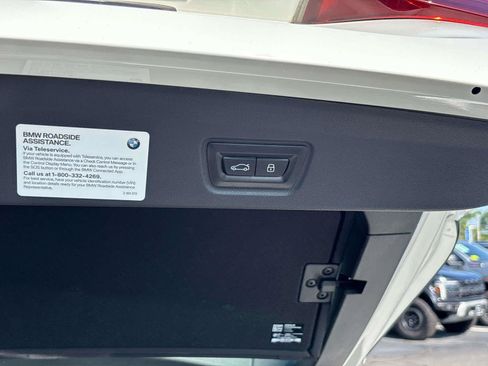 Used 2023 BMW i4 eDrive35 w/ Premium Package RWD image 15
