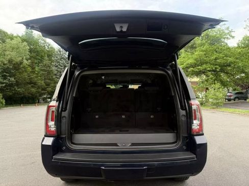 Used 2019 GMC Yukon SLE w/ Convenience Package image 7