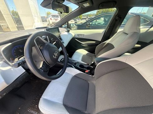 Used 2022 Toyota Corolla XSE FWD image 8