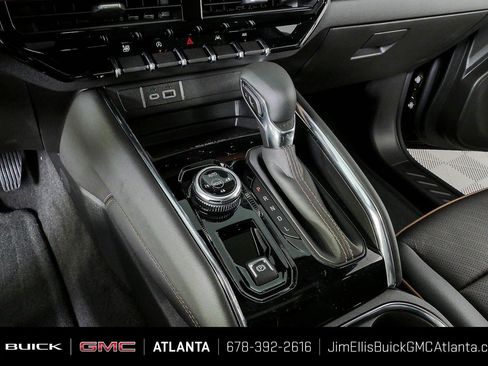New 2026 GMC Canyon AT4 w/ Nightfall Edition AWD/4WD image 17