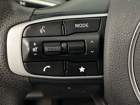 Used 2025 Kia K5 LXS image 40