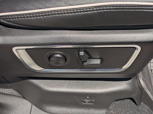 Used 2025 RAM 1500 Laramie w/ Night Edition AWD/4WD image 37