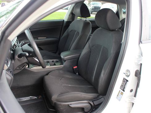 Used 2019 Kia Optima LX w/ LX 17" Wheel Package FWD image 15