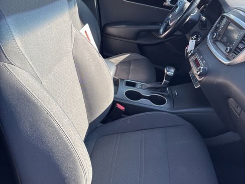 Used 2020 Kia Sorento LX w/ LX I4 Convenience Package AWD/4WD image 26