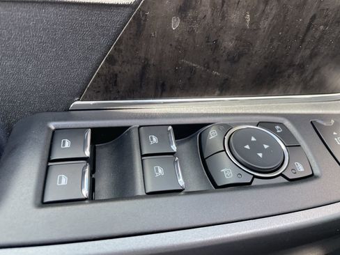 New 2026 Ford F350 Lariat image 17