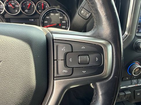 Used 2019 Chevrolet Silverado 1500 RST AWD/4WD image 35