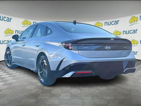 Certified 2024 Hyundai Sonata SEL w/ Convenience Package image 4