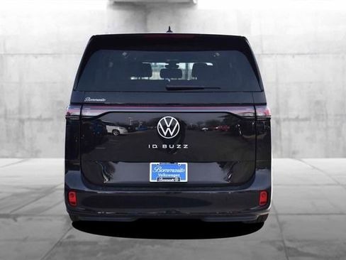 New 2025 Volkswagen ID. Buzz Pro S image 6