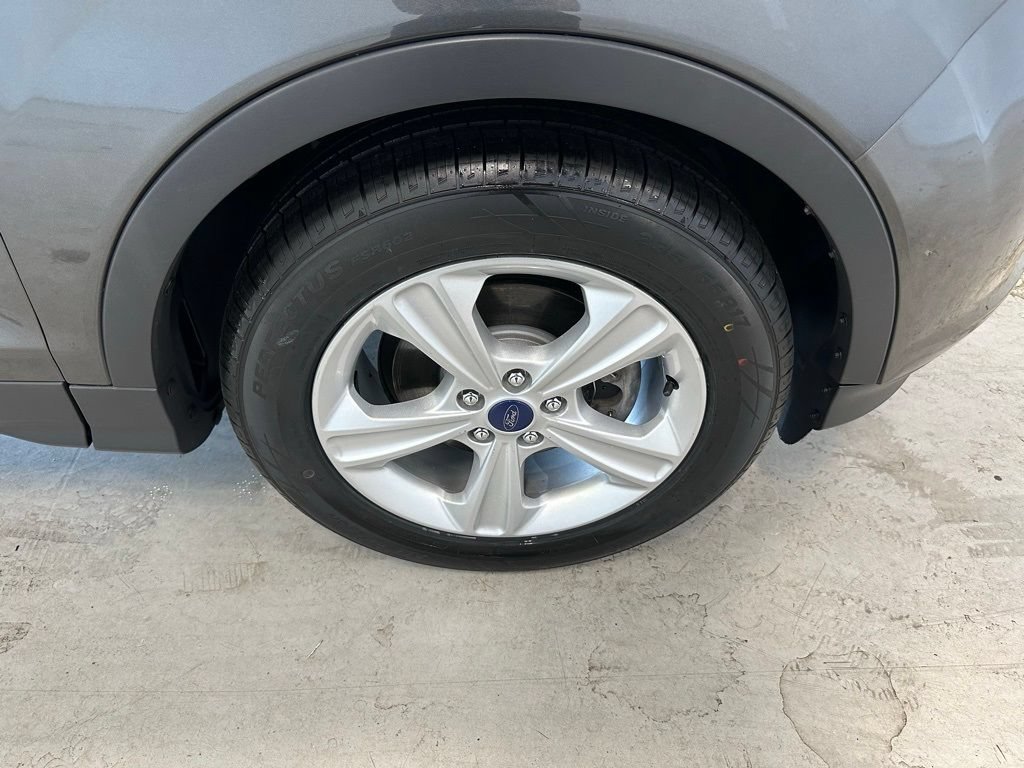 Used 2016 Ford Escape SE FWD image 22