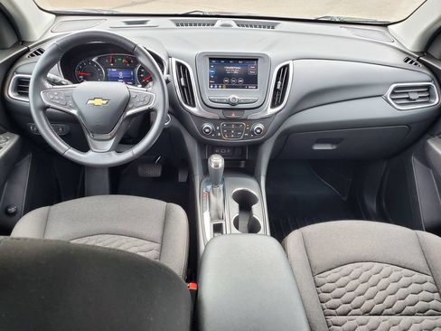 Used 2021 Chevrolet Equinox LT FWD image 12