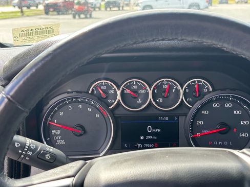 Used 2020 Chevrolet Silverado 1500 LT w/ Texas Edition image 16