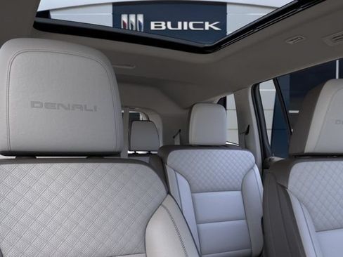 New 2026 GMC Acadia Denali w/ Super Cruise Package FWD image 24