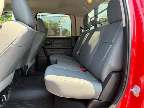Used 2016 RAM 2500 Tradesman w/ Chrome Appearance Group AWD/4WD image 36