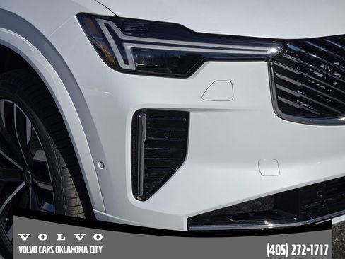 New 2026 Volvo XC90 B6 Plus image 7