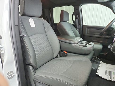 New 2026 RAM 3500 Tradesman image 39