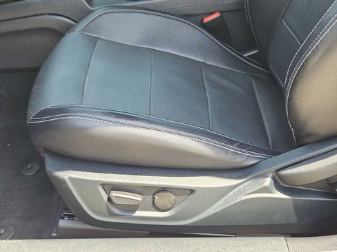 Used 2022 Ford Mustang GT Premium RWD image 22