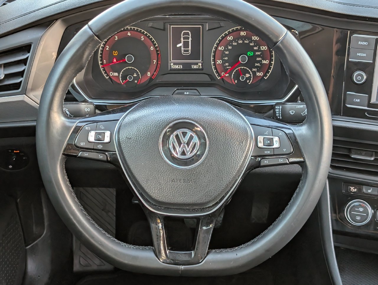 Used 2019 Volkswagen Jetta SE FWD image 11