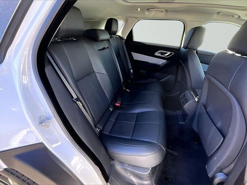Used 2024 Land Rover Range Rover Velar S image 28