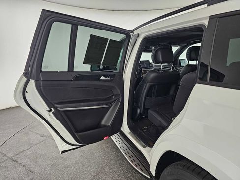 Used 2019 Mercedes-Benz GLS 550 4MATIC image 17