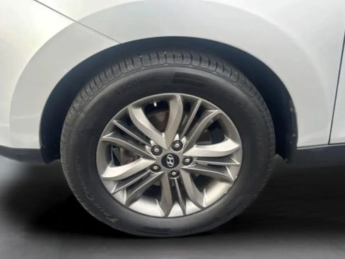 Used 2014 Hyundai Tucson SE FWD image 30
