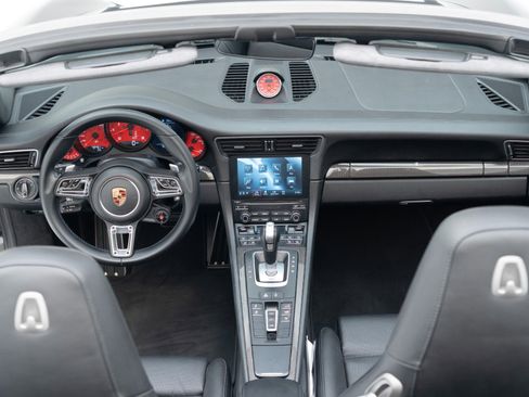 Certified 2017 Porsche 911 Carrera S image 28