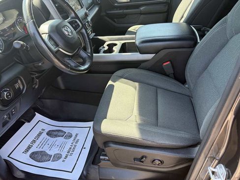 Used 2020 RAM 1500 Big Horn AWD/4WD image 10